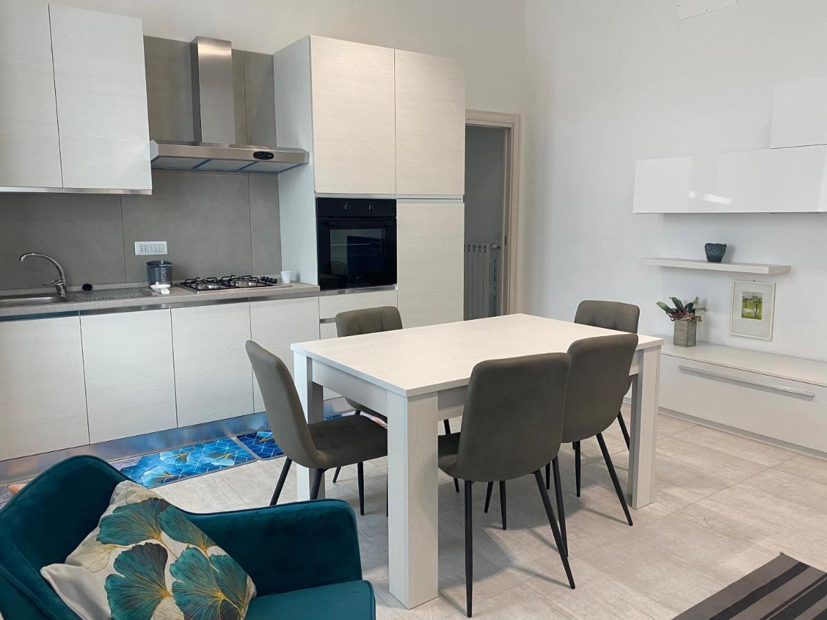 Garden House Apartments In Neapol Zewnętrze zdjęcie