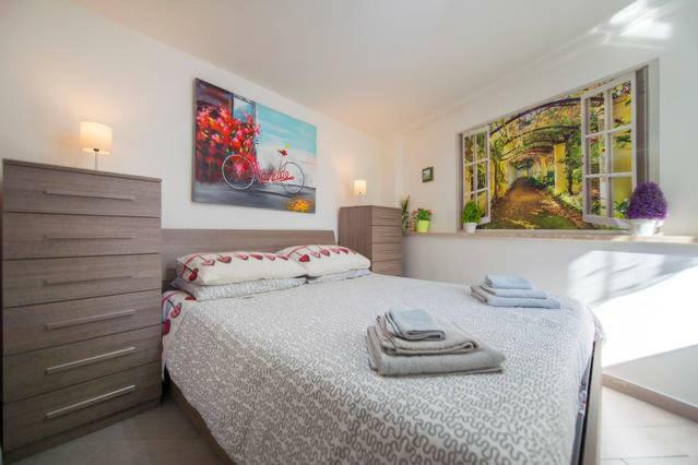 Garden House Apartments In Neapol Zewnętrze zdjęcie